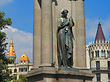 Skulpturen am Placa de Catalunya